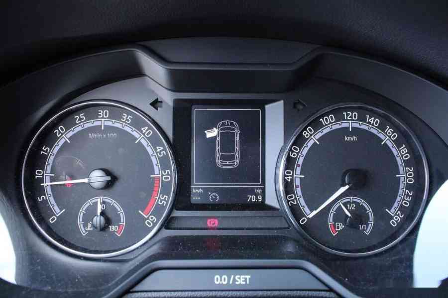 Škoda Octavia 1.6 TDI 116k Ambition EU6 - foto 18