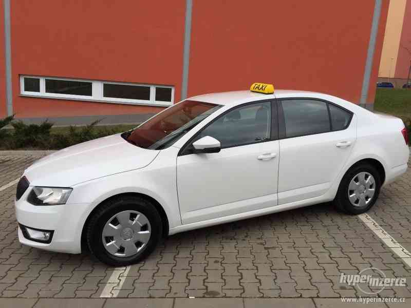 Pronájem Škoda Octavia III CNG 4000/týden UBER BOLT