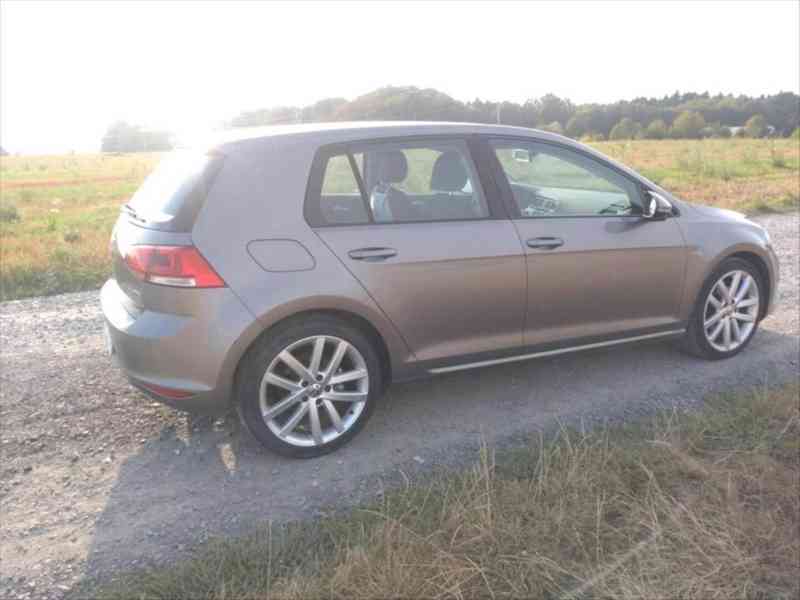 Volkswagen Golf 2,0   7, TDI, 110 kW, Highline - foto 11