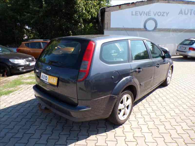 Ford Focus 1,6 16V TAŽNÉ ZAŘÍZENÍ - foto 4