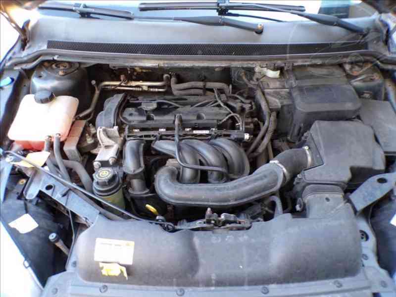 Ford Focus 1,6 16V TAŽNÉ ZAŘÍZENÍ - foto 12