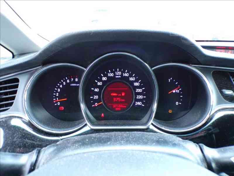 Kia Cee´d 1,6 GDi - 1.MAJITEL ČR,možnost odpočtu DPH - foto 6