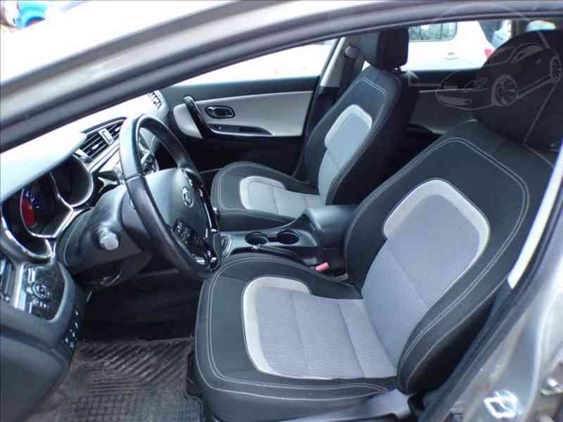 Kia Cee´d 1,6 GDi - 1.MAJITEL ČR,možnost odpočtu DPH - foto 9
