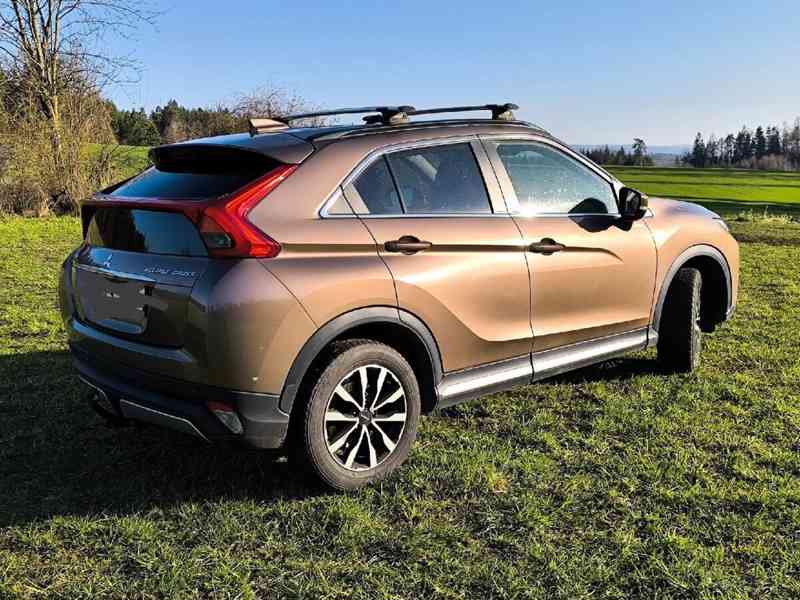 Mitsubishi Eclipse Cross 1,5   + tažné zařízení, střešní pří - foto 6