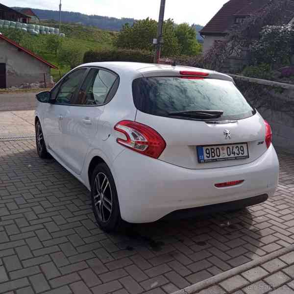 Prodám Peugeot 208 1,4 HDI - foto 2