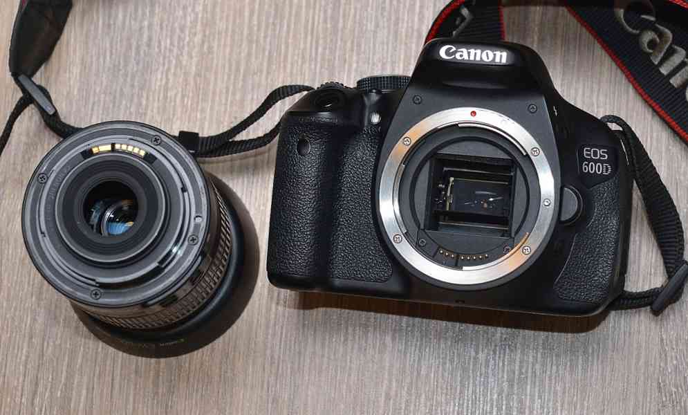 Canon EOS 600D + Objektiv EFS 18-55mm 41000 Exp. - foto 4