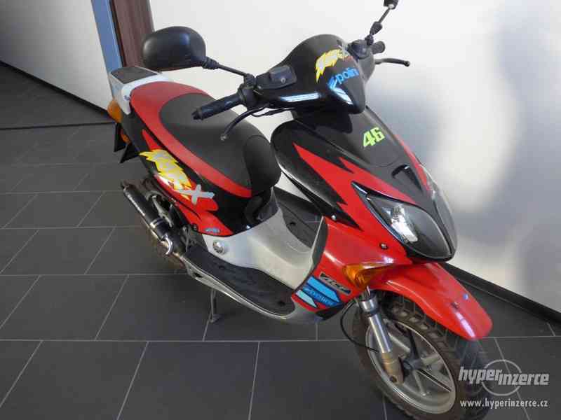 Skútr Honda X8R-X - foto 1