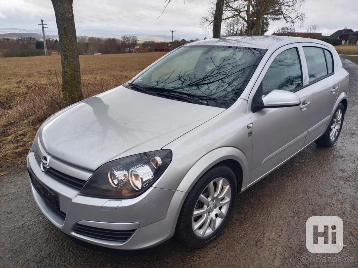 Opel Astra H 1.6 77Kw RV.2004 naj.120tis. - foto 1