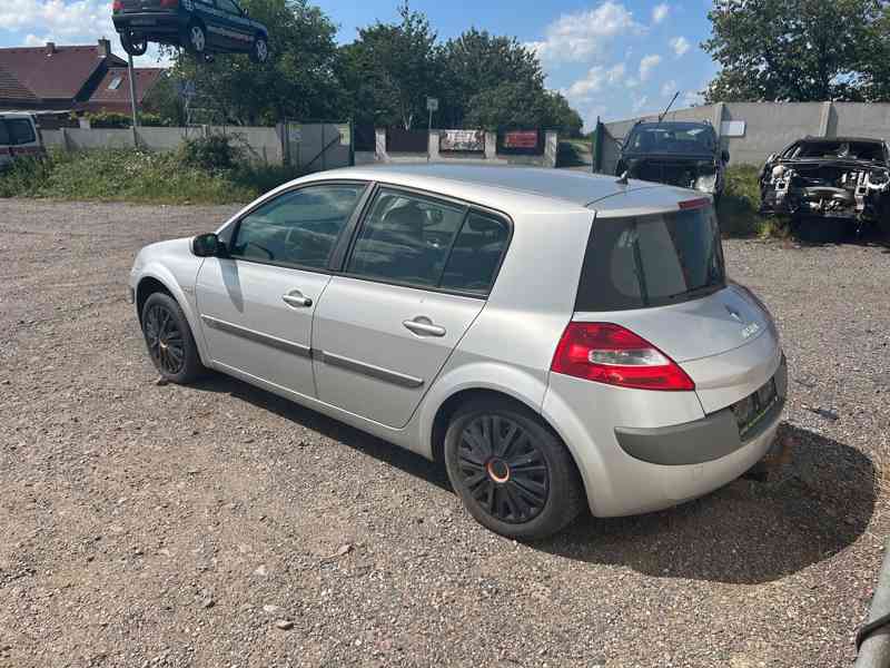 Renault Megane II 1,6 82KW K4M D 8 prodám díly - foto 4