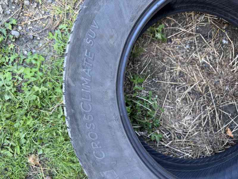 Sada pneumatik na SUV 235/60/18 107w - foto 2