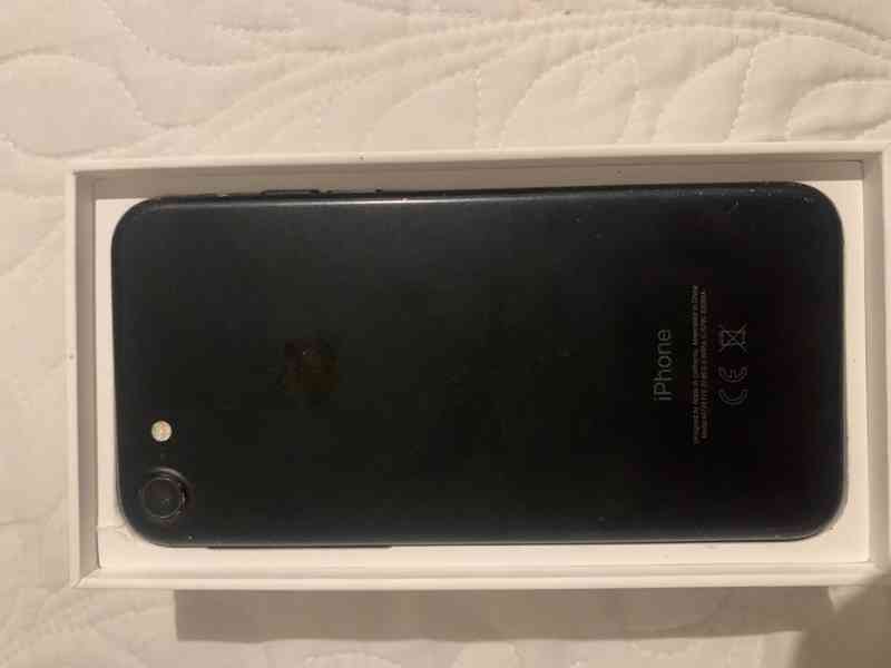 iPhone 7  - foto 2