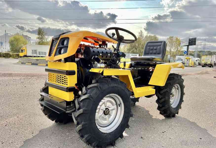 Minitraktor ProGARDEN Campo T18 VER-G2 4x4,18HP benzin