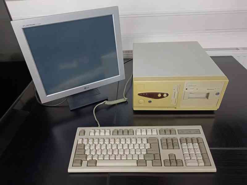 Prodám PC (stáří 30 let) - foto 8