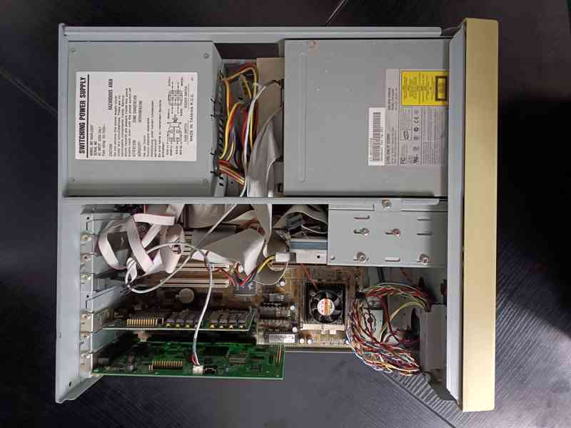 Prodám PC (stáří 30 let) - foto 5