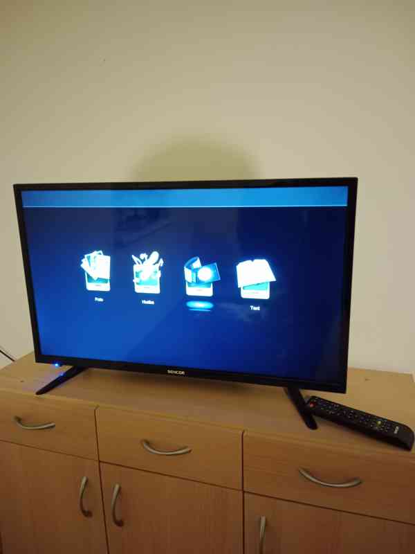 Full HD televize Sencor 80 cm - foto 2