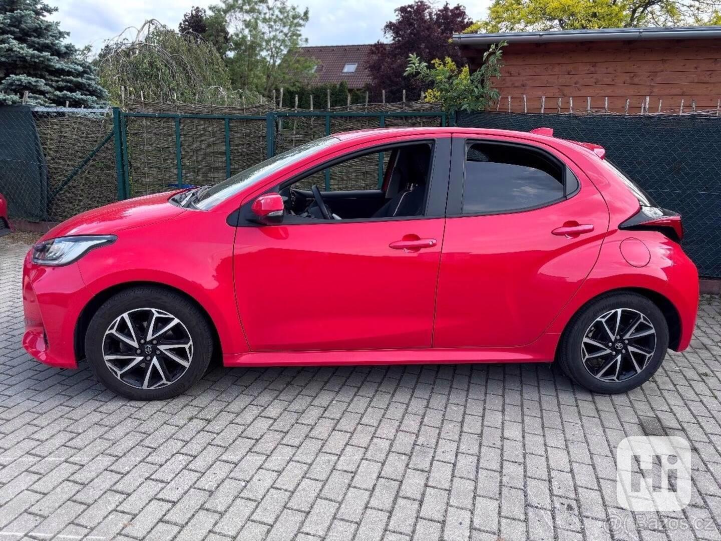 Toyota Yaris 1,5   TNGA Comfort Tech Style - foto 1