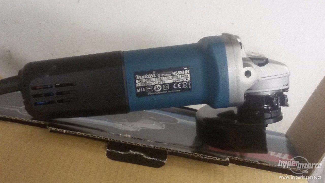 úhlová bruska MAKITA 9558 HN - bazar - Hyperinzerce.cz