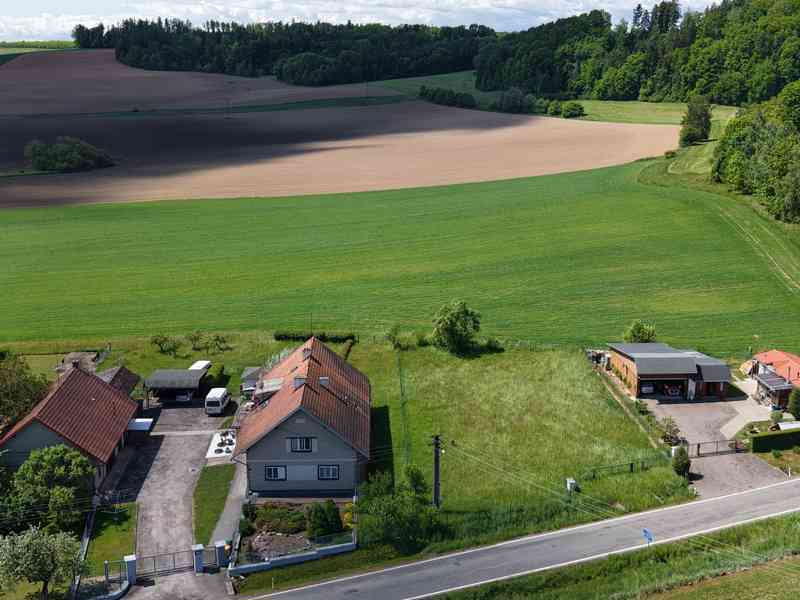 Stavební pozemek 1085 m2 - foto 3