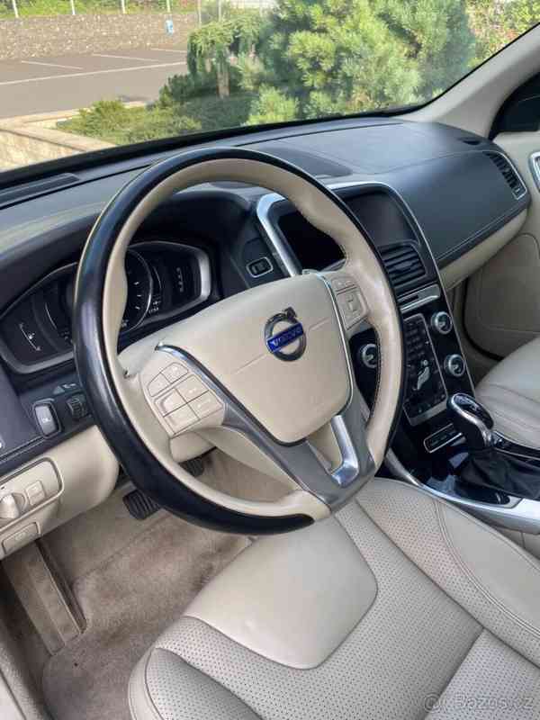 Volvo XC60 2,4 D5, 169kW - foto 7