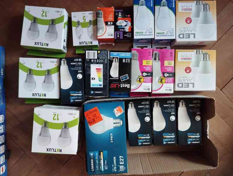 Žárovky ve větším množství. Nové, bezvadný stav - foto 9