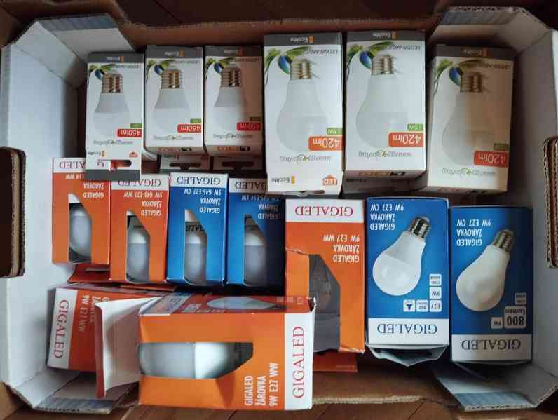 Žárovky ve větším množství. Nové, bezvadný stav - foto 8