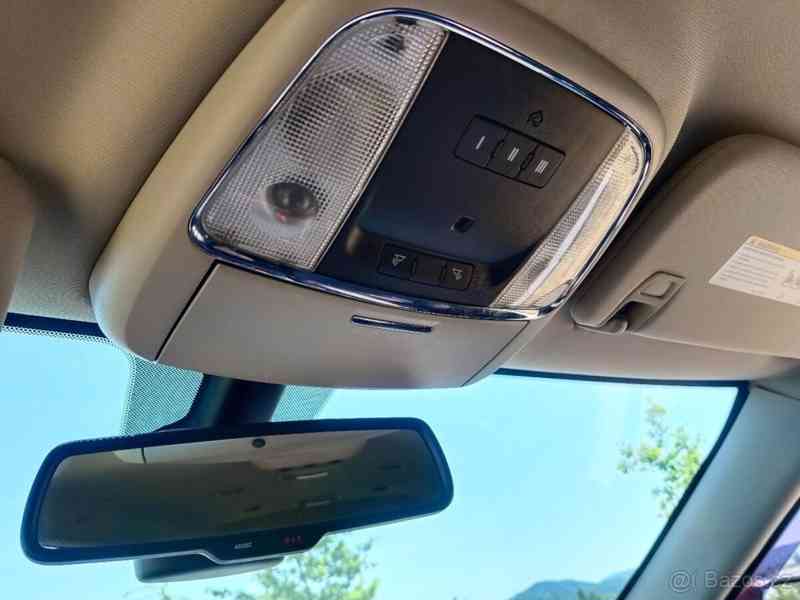 Dodge Durango 3,6   rodinný „tank“ s LPG a výbavou - foto 17