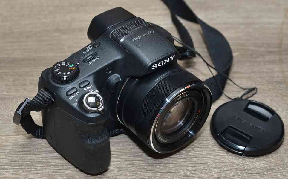SONY CyberShot DSC-HX 200V Full HDV*30xOp.ZOOM*GPS - foto 7