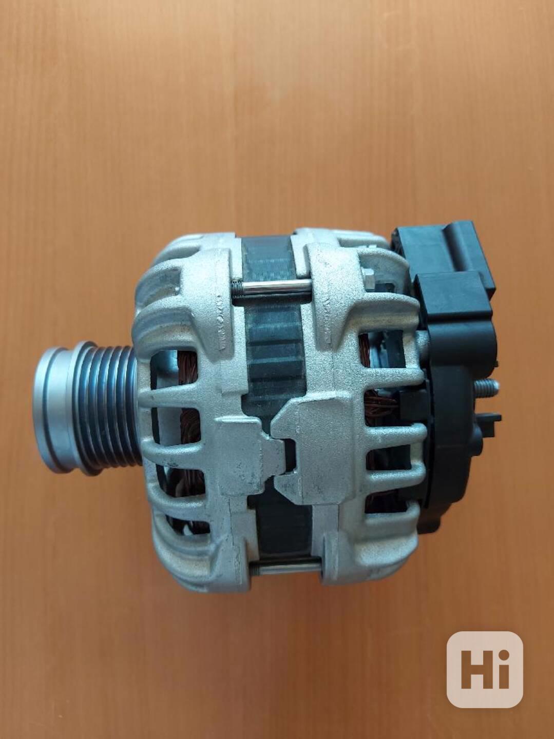 Alternátor Škoda, VW AG 04E903015H - foto 1