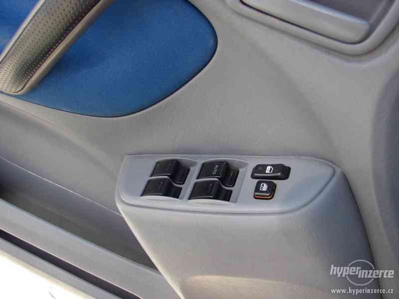 Toyota Rav4 2,0 D (r.v.-2002) - foto 11