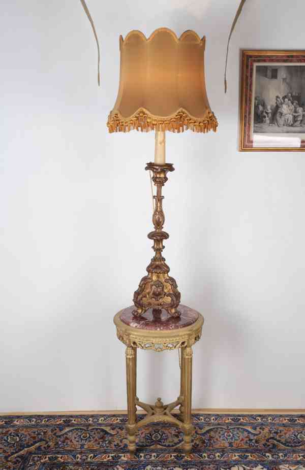 Barokní dřevěný svícen - Lampa - foto 2