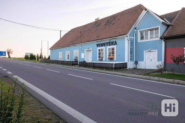 Prodej penzionu s restaurací v obci Kasárna /okr. Znojmo/ - foto 19