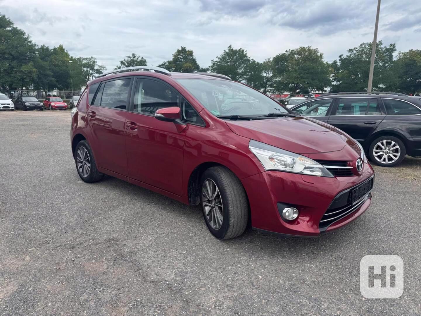 Toyota Verso 1.8i Edition - S benzín 108kw - foto 1