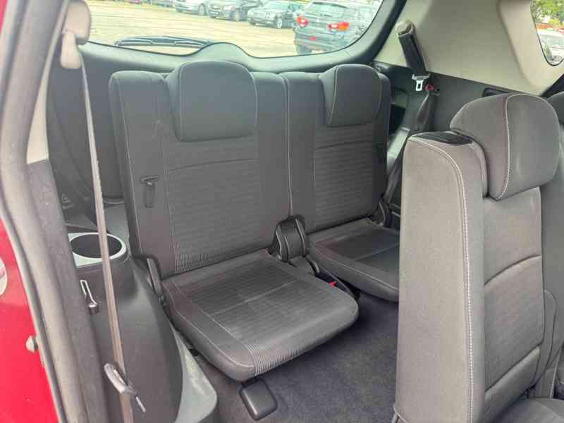 Toyota Verso 1.8i Edition - S benzín 108kw - foto 17