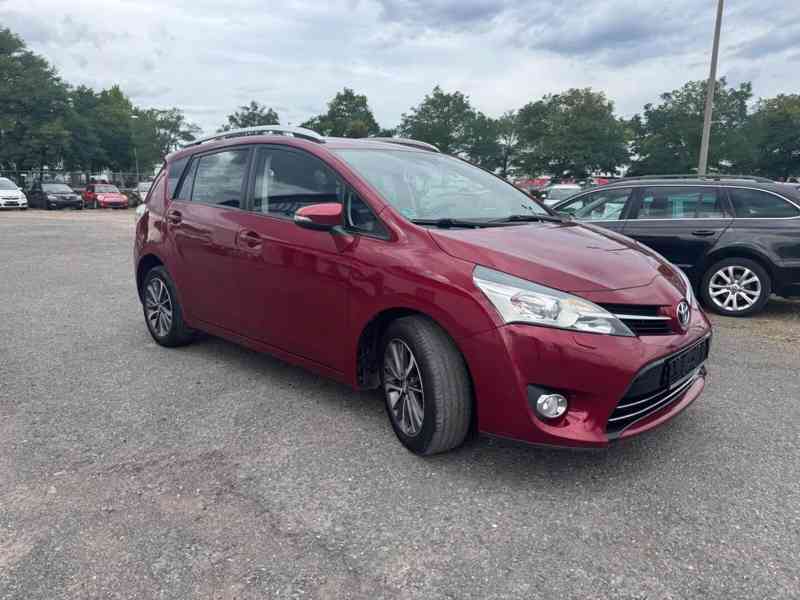 Toyota Verso 1.8i Edition - S benzín 108kw - foto 1