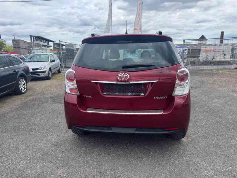 Toyota Verso 1.8i Edition - S benzín 108kw - foto 13