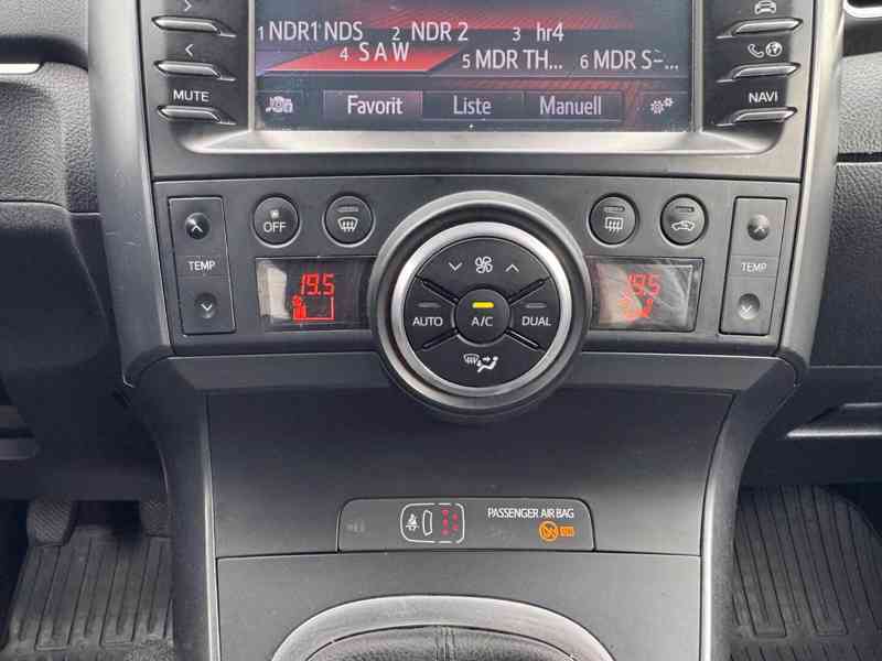 Toyota Verso 1.8i Edition - S benzín 108kw - foto 12