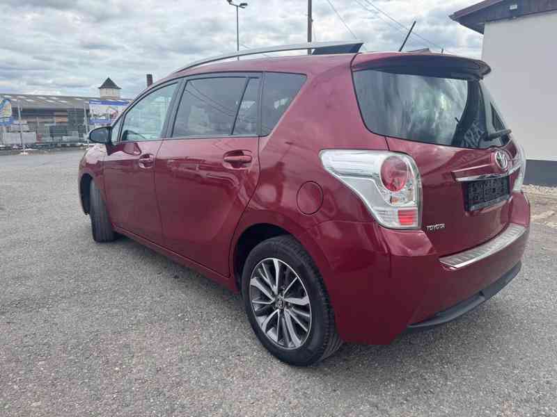 Toyota Verso 1.8i Edition - S benzín 108kw - foto 22