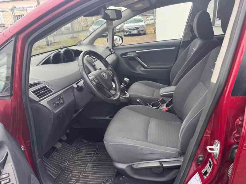 Toyota Verso 1.8i Edition - S benzín 108kw - foto 16
