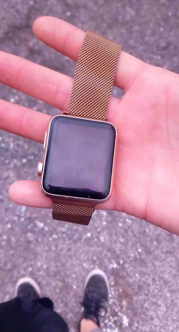 Apple smart watch S7 (bez záruky) - foto 1