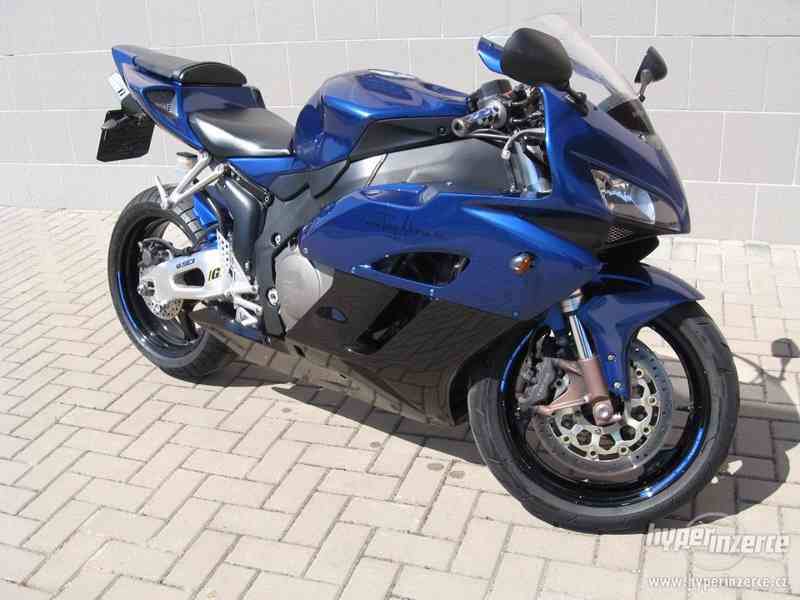 Honda CBR 1000RR FireBlade - foto 1