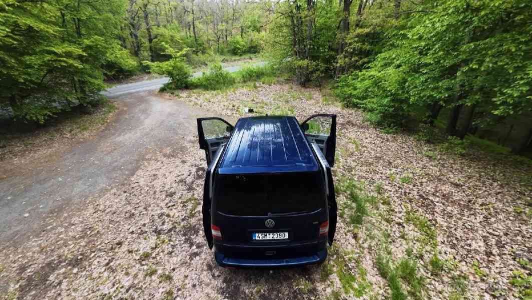 Volkswagen Multivan 2,5   Highline TDI 128kW - foto 17