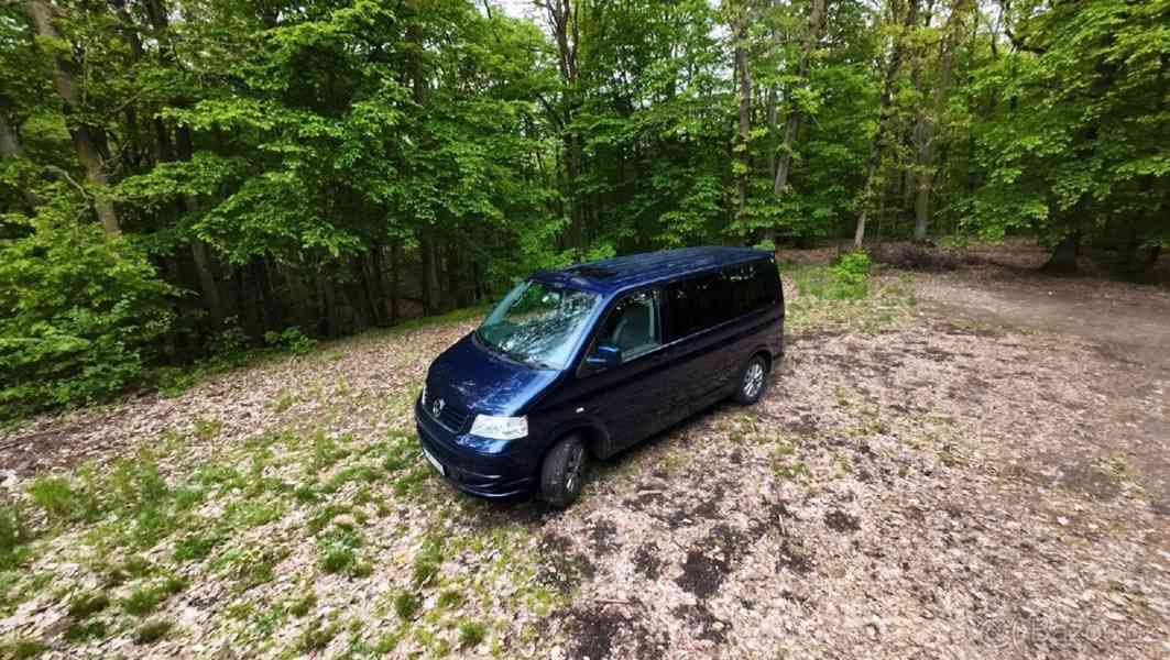 Volkswagen Multivan 2,5   Highline TDI 128kW - foto 18