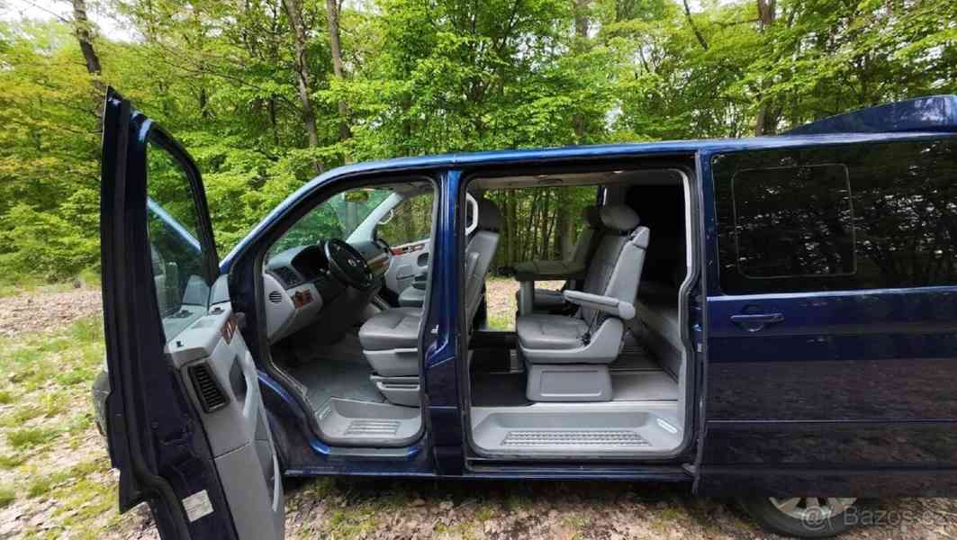 Volkswagen Multivan 2,5   Highline TDI 128kW - foto 20