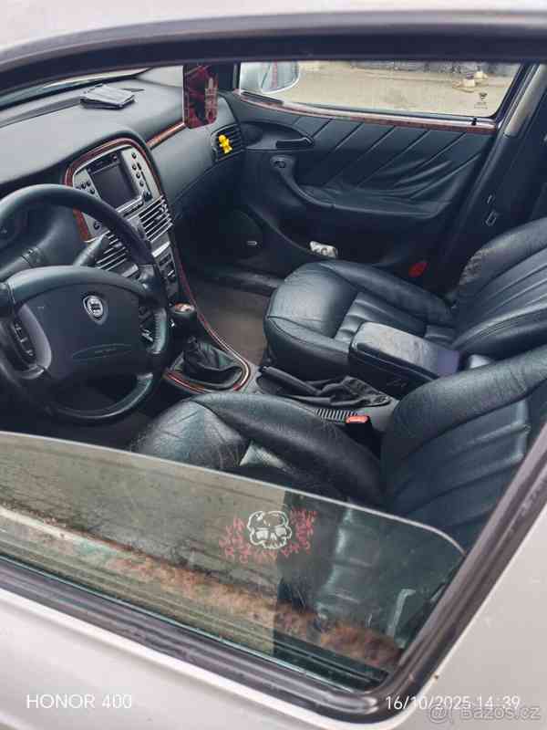 Lancia lybra 2.4 JTD r.v 2000 - foto 3