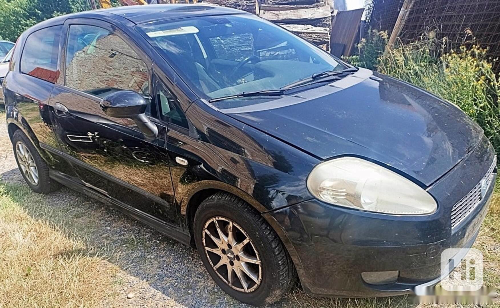 Fiat Grande Punto 1.9JTD - 96kW ,6ti kvalt - rozprodám na ND - foto 1