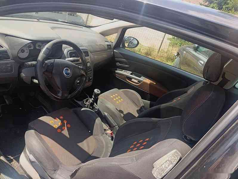 Fiat Grande Punto 1.9JTD - 96kW ,6ti kvalt - rozprodám na ND - foto 5