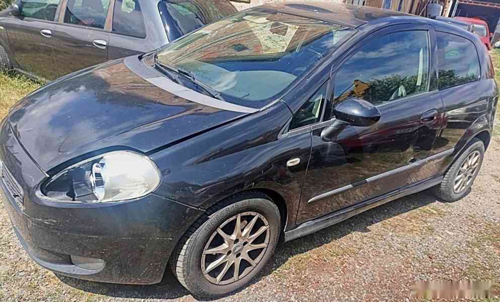 Fiat Grande Punto 1.9JTD - 96kW ,6ti kvalt - rozprodám na ND - foto 2