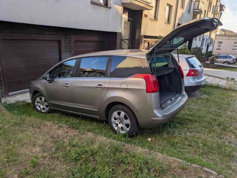 Peugeot 5008, Automat 1.6 HDI, 53.000 km, RV 2015, 1.majitel - foto 4