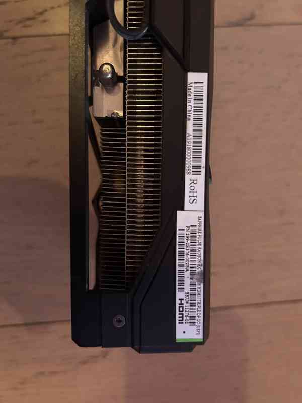 Sapphire Pulse Radeon RX Vega 56 8GB OC - jako nová - foto 5