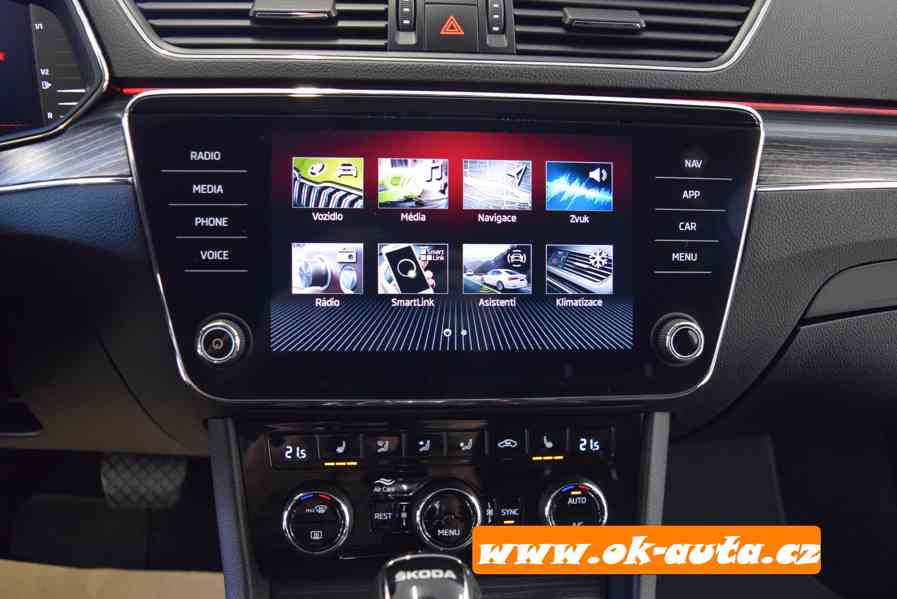 Škoda Superb 2.0 TDI STYLE MATRIX DSG 2023-DPH  - foto 18